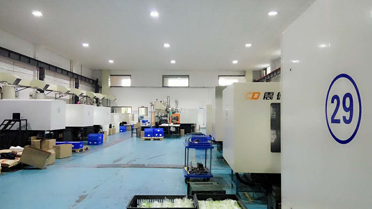 旭錦塑膠模具-注塑部 旭錦塑膠模具-注塑部